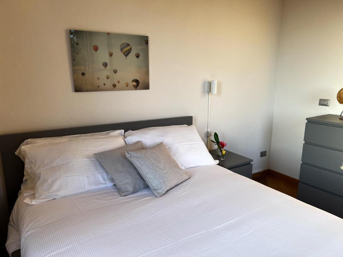 Chic Apt In Villa - Dolcevita Holiday フィレンツェ エクステリア 写真